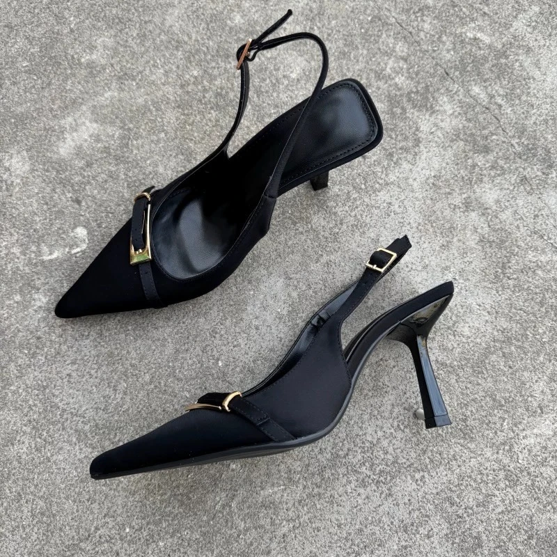 Stylish women's high-heeled sandals 2026 in a solid color with an elegant design - Image 4